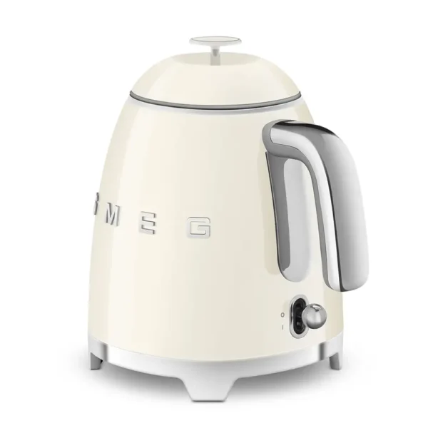 Smeg KLF05CREU mini waterkoker créme