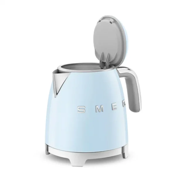 Smeg KLF05PBEU mini waterkoker blauw