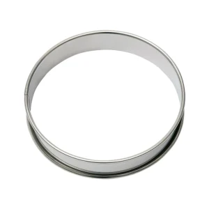 Cakering met kraalrand met een diameter van 10 centimeter en een hoogte van 2 centimeter